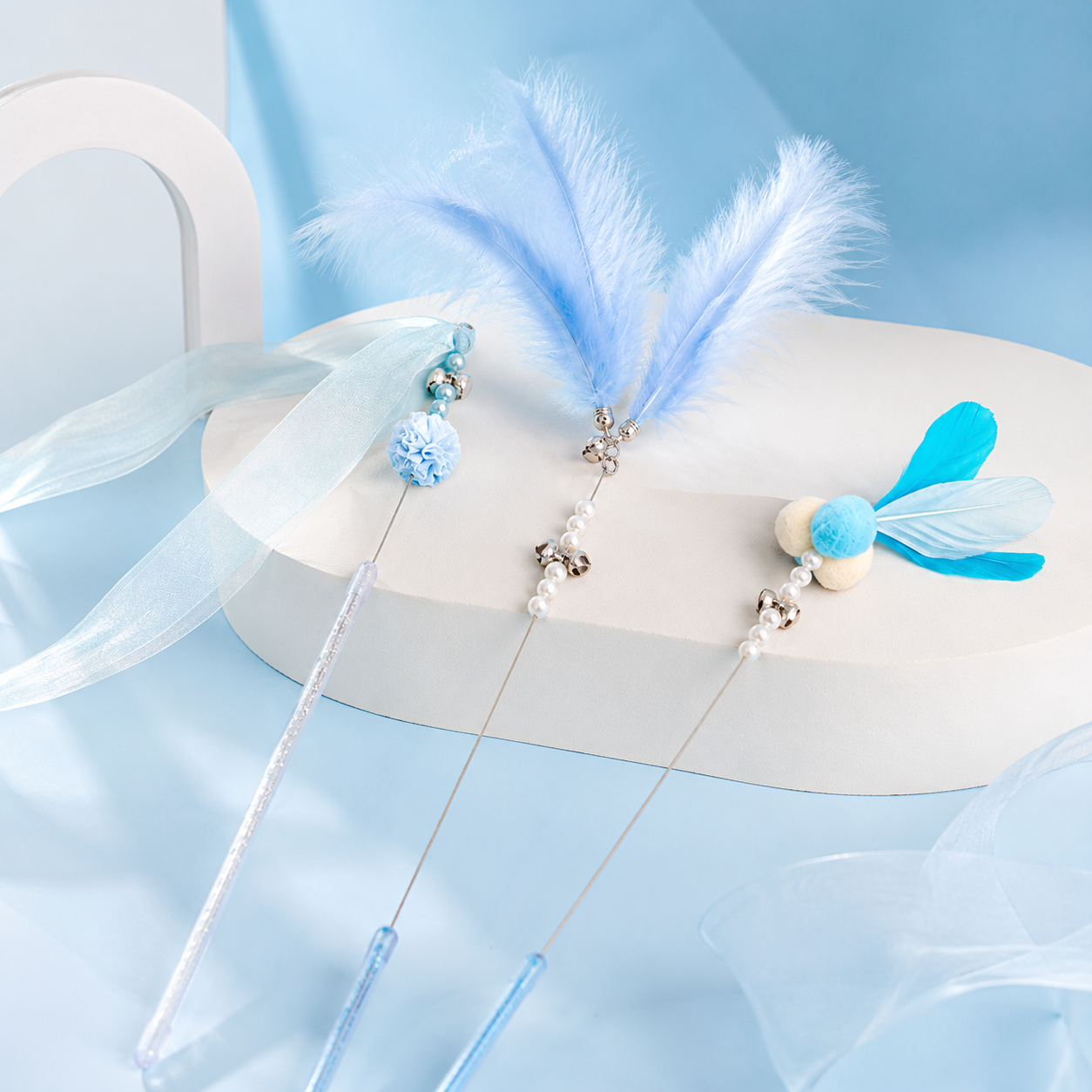 Interactive Cat Teaser Wand Toy – Feather & Plush Ball Cat Toy for Exercise, Playtime & Bonding 🐾